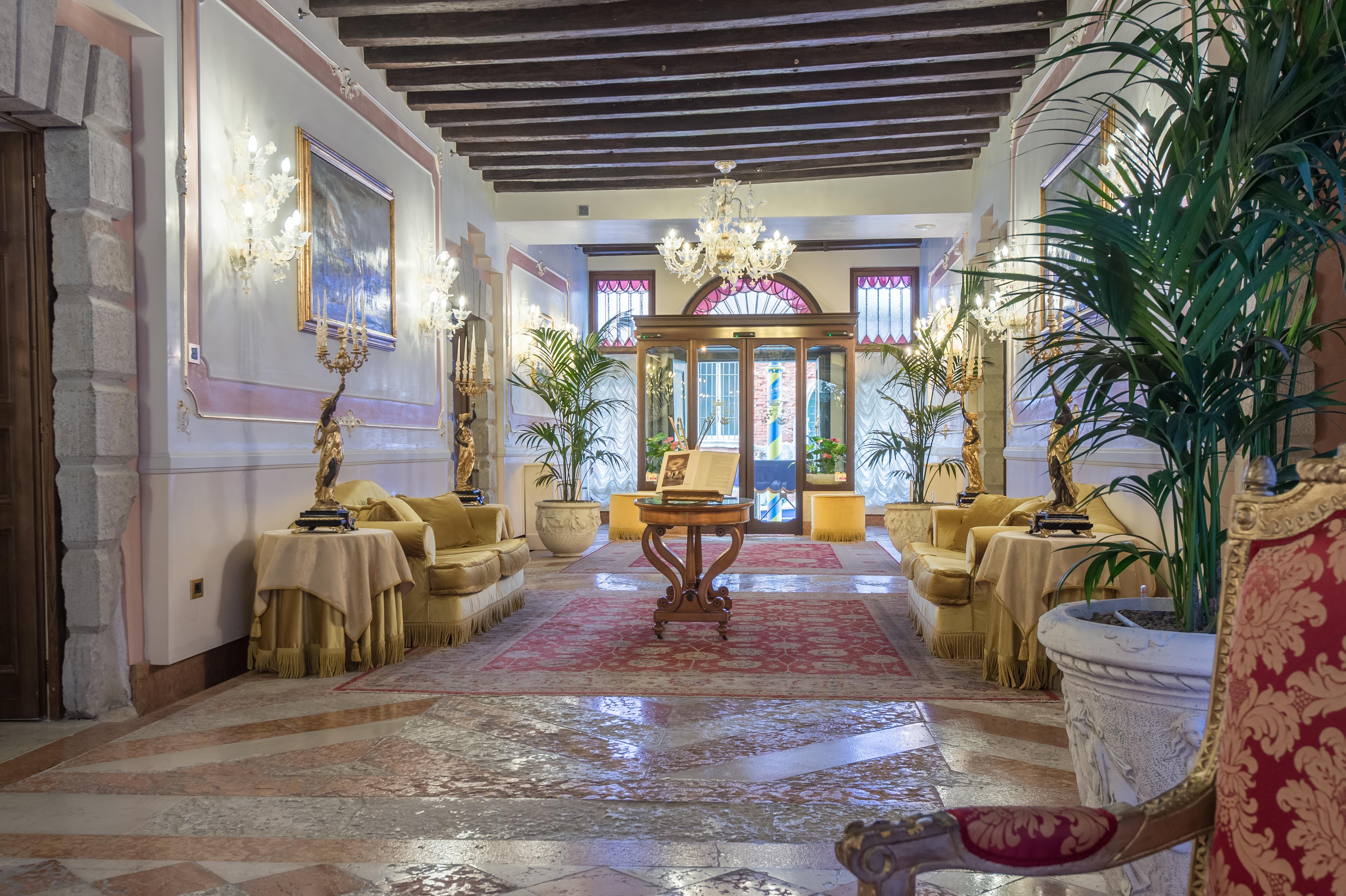 Ai Cavalieri Di Venezia 4*