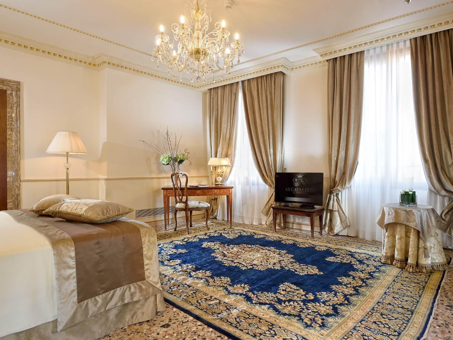 Hotel Ai Cavalieri Di Venezia 4*