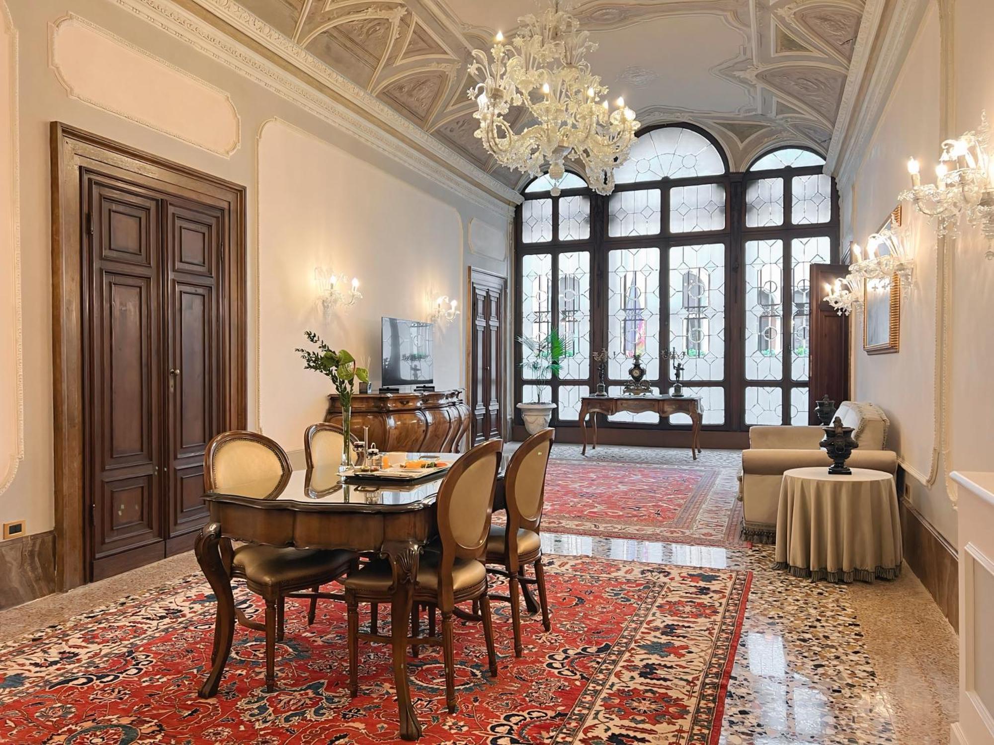 Ai Cavalieri Di Venezia Hotel
