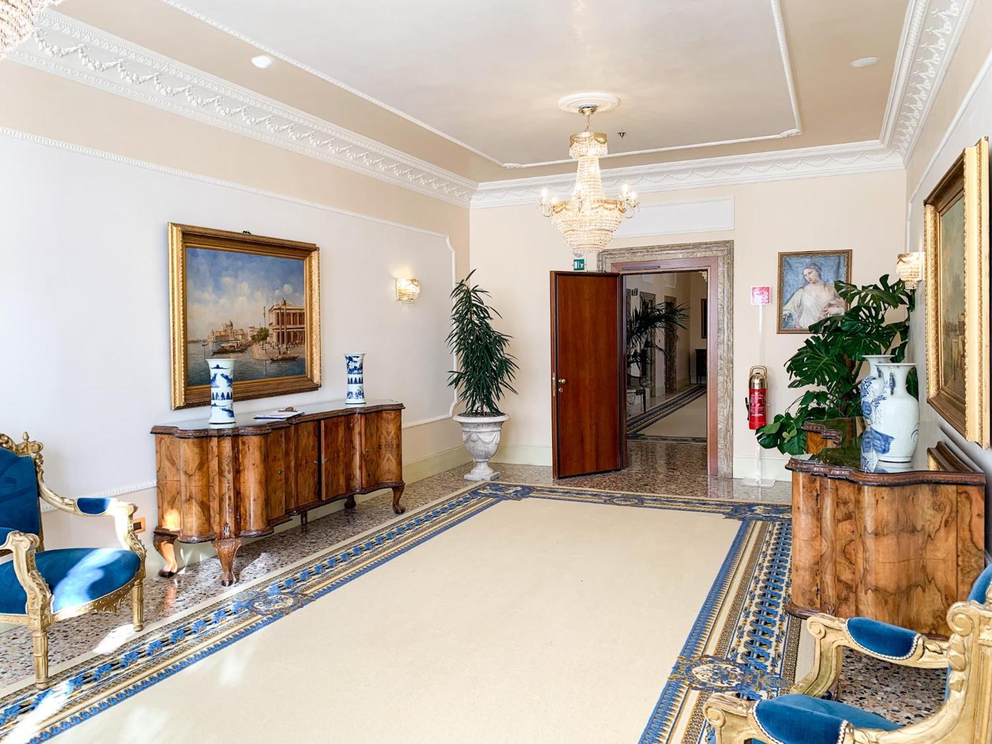 Hotel Ai Cavalieri Di Venezia 4*