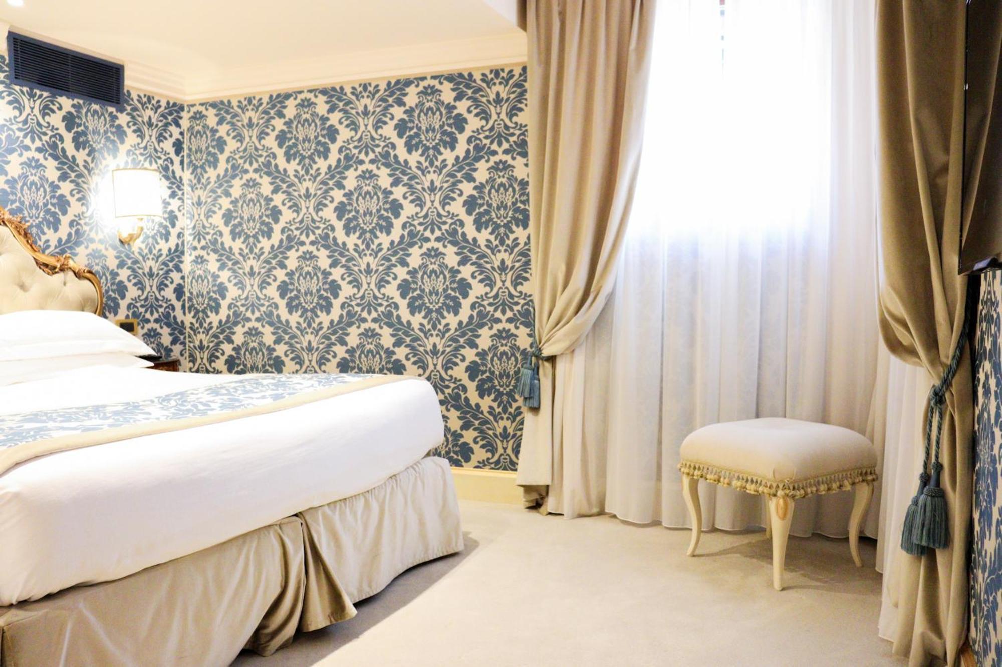 Ai Cavalieri Di Venezia Hotel 4*