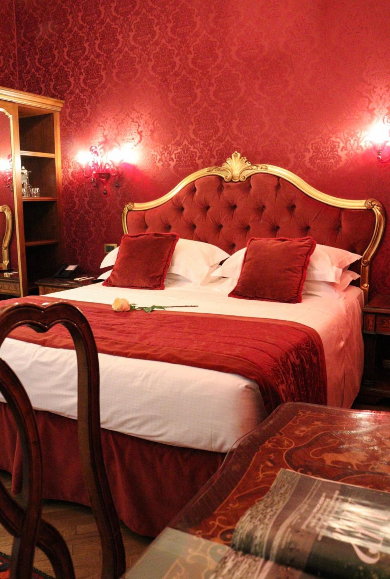 Ai Cavalieri Di Venezia 4*